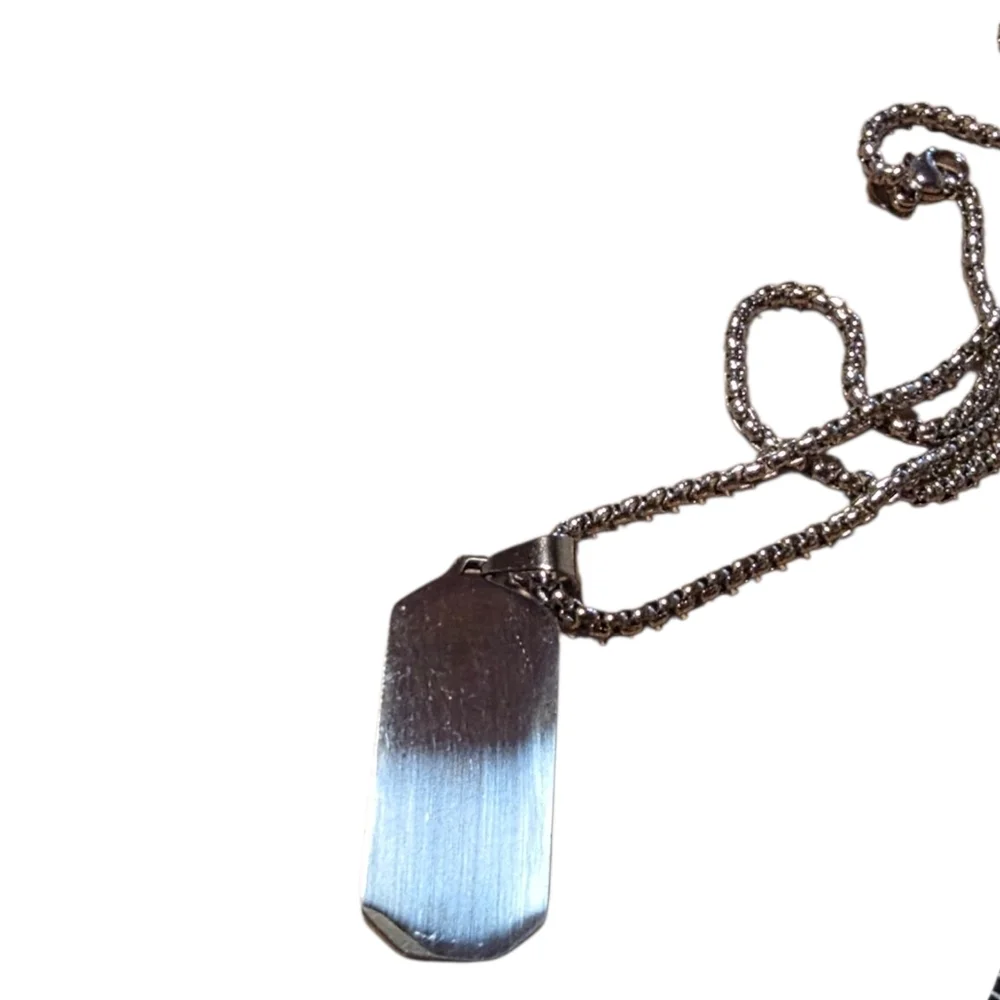 other elegant necklace